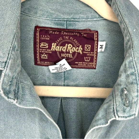 Vintage Hard Rock Cafe Las Vegas Long Sleeve Button Up Shirt Embroidered Medium - Picture 3 of 4